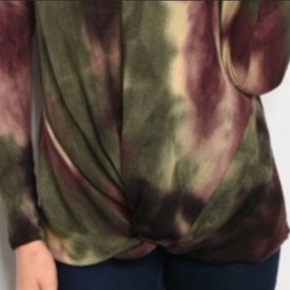 🛍️# 93 (Smal only) Tye Dye Waffle Top - Picture 3 of 5